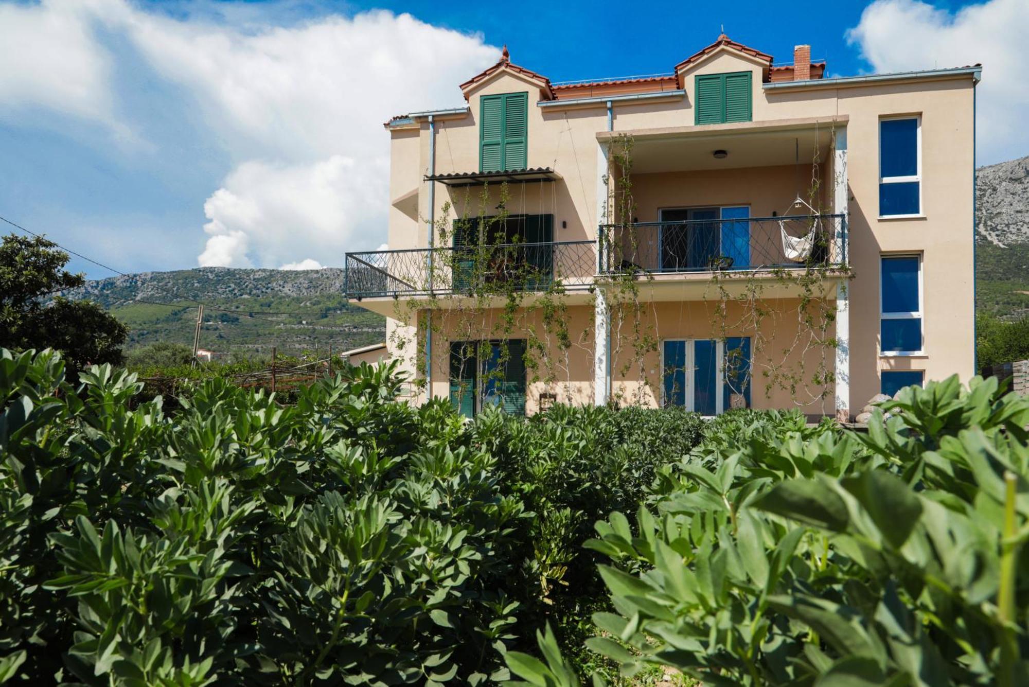 4-Star Apartments Bianco Kaštela Εξωτερικό φωτογραφία