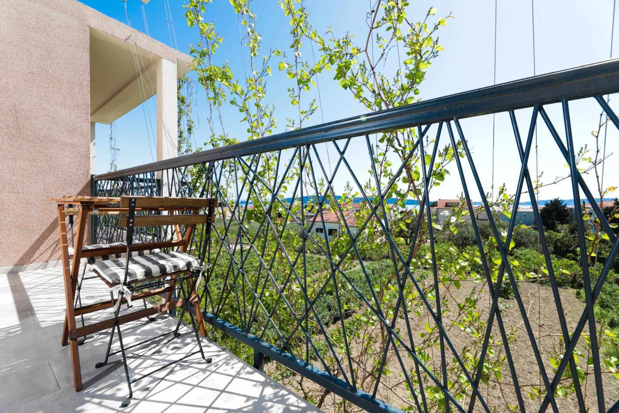 4-Star Apartments Bianco Kaštela Εξωτερικό φωτογραφία