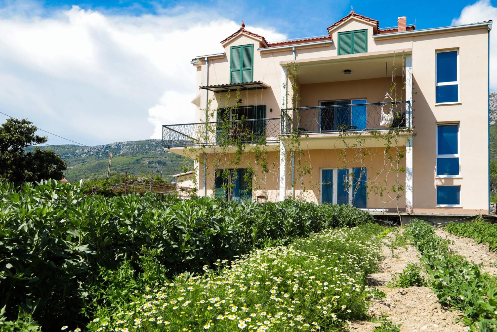 4-Star Apartments Bianco Kaštela Εξωτερικό φωτογραφία