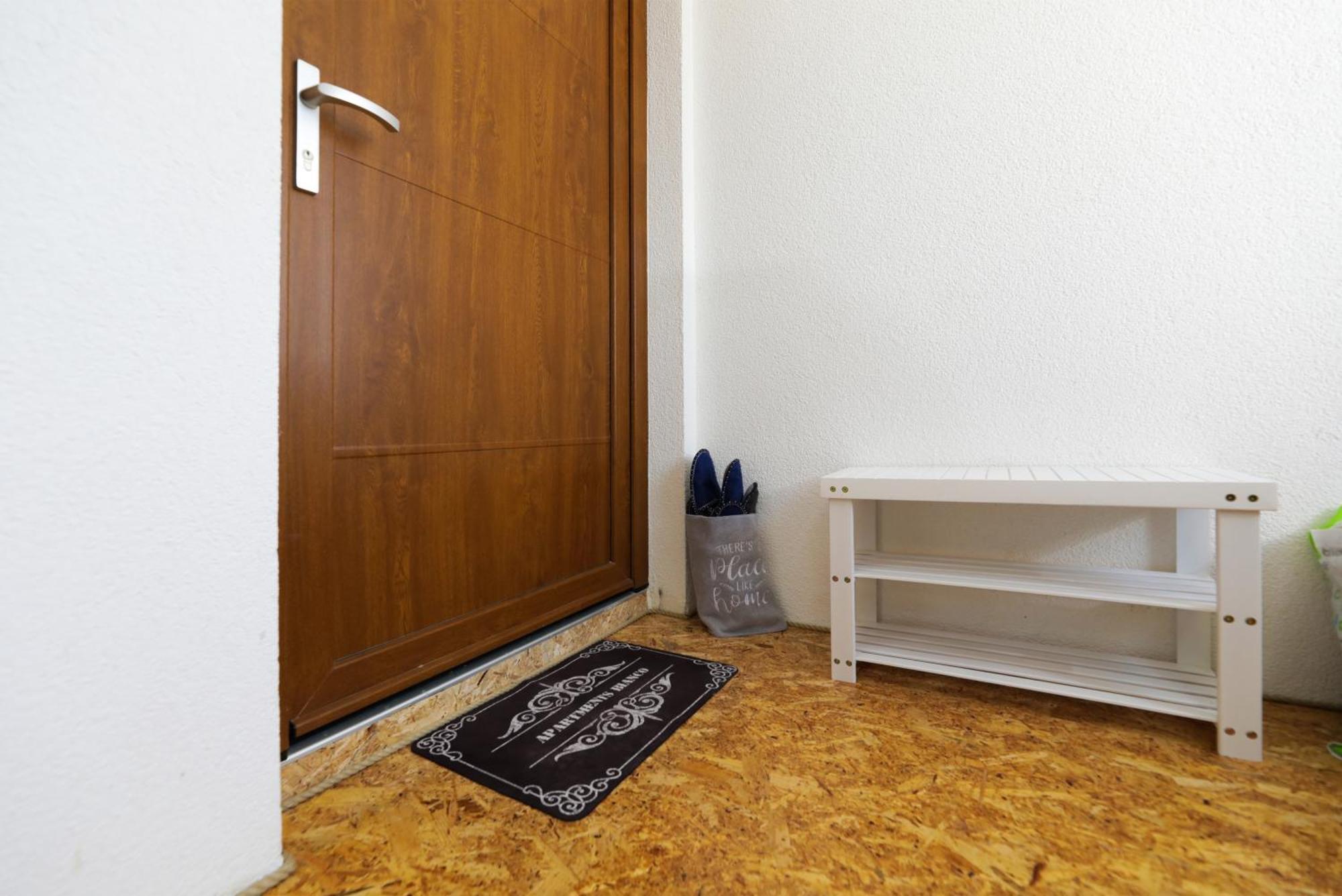 4-Star Apartments Bianco Kaštela Εξωτερικό φωτογραφία